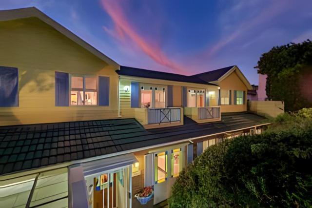Cape Rose Cottage - Penthouse In Camps Bay ケープタウン エクステリア 写真